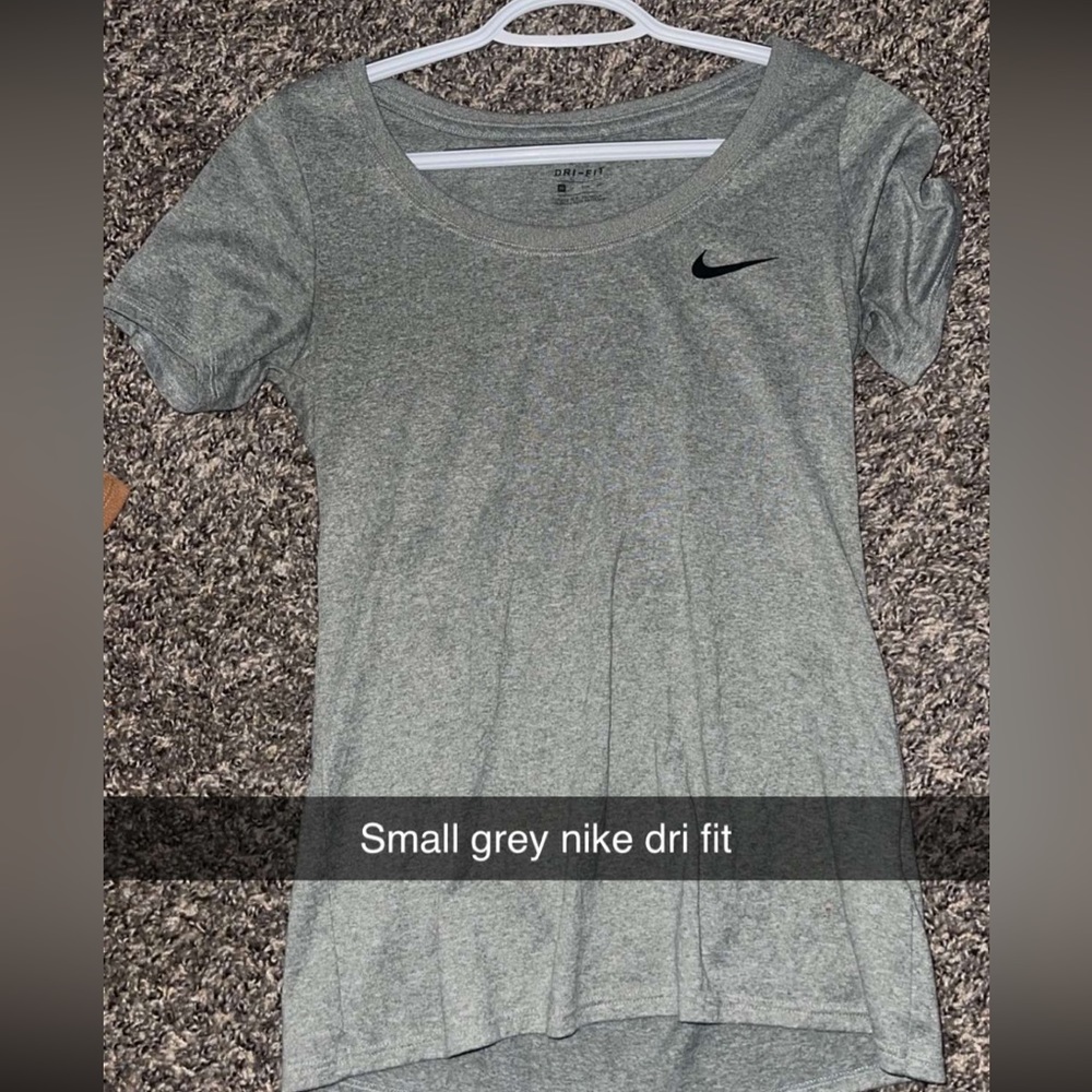 Small nike dri fit